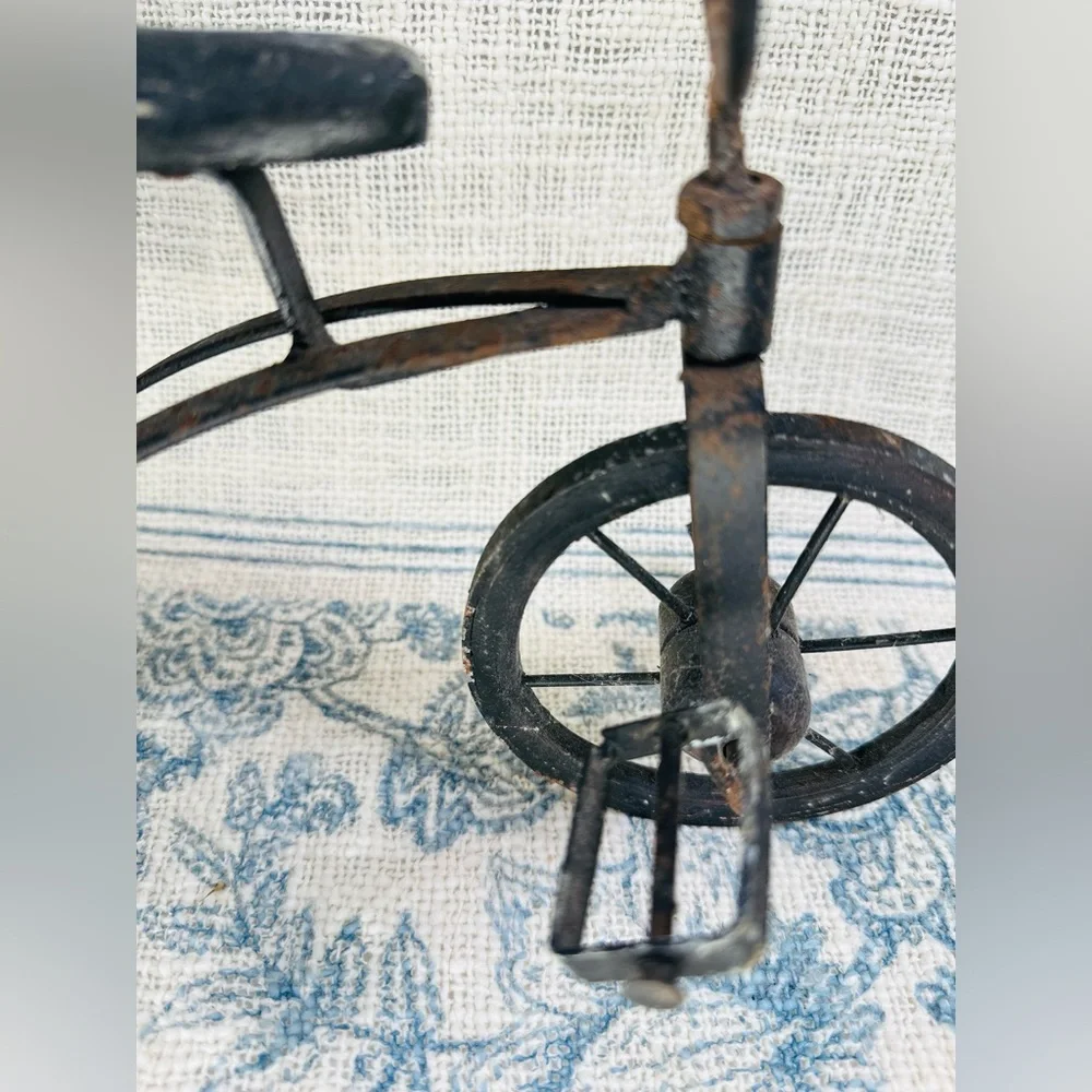 Vintage Metal & Wood Tricycle Bicycle Plant Stand Planter w Wicker Basket